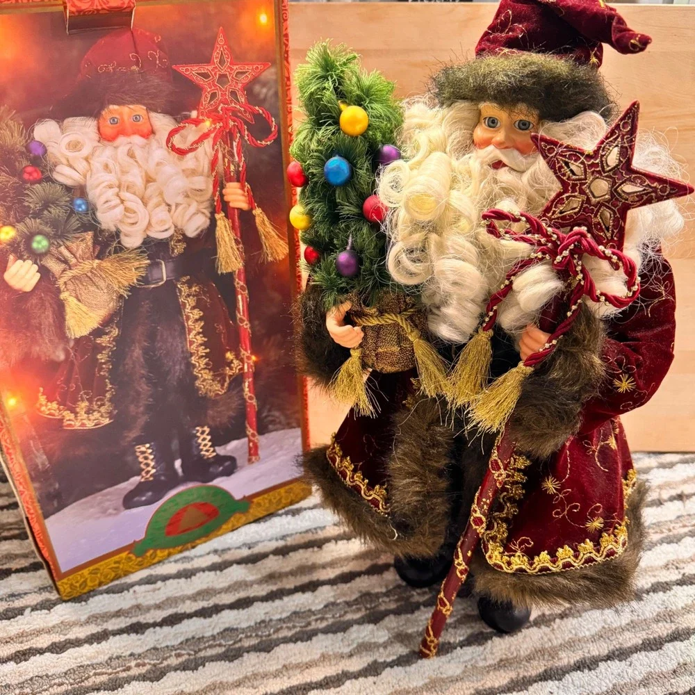 2000 Christmas Fantasy Santa Claus Figurine with Tree and Star Wand Decorative